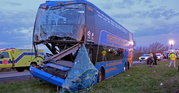 635645187506751177-AP-Megabus-Crash-001